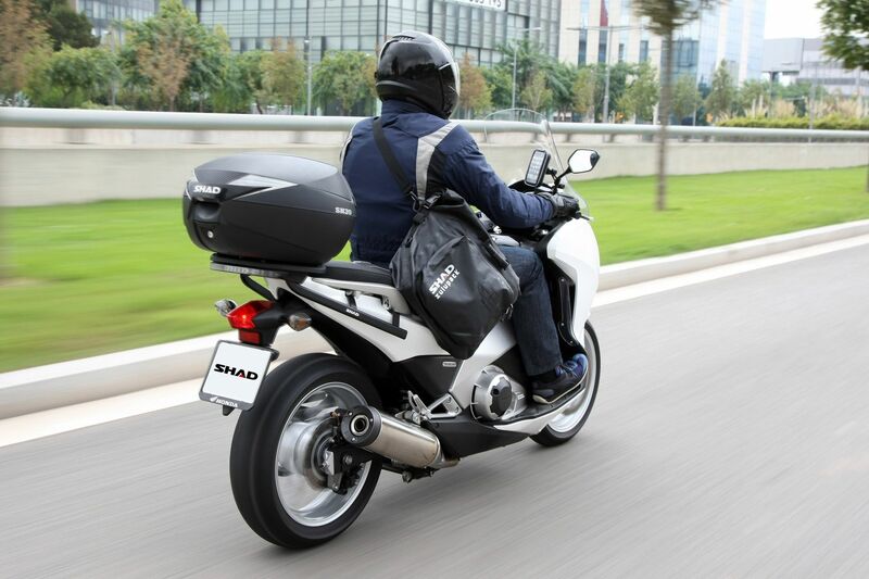 Aprilia Sr Gt 125 [SHAD] - SH39 Topcase Carbon 3 kg 39L