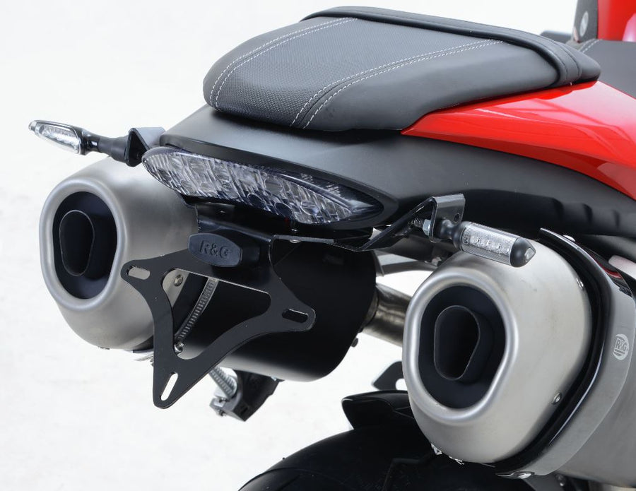 Triumph Speed ​​​​Triple 1050 R ABS [2016-2017] - Nummerpladeholder inklusive nummerpladebelysning