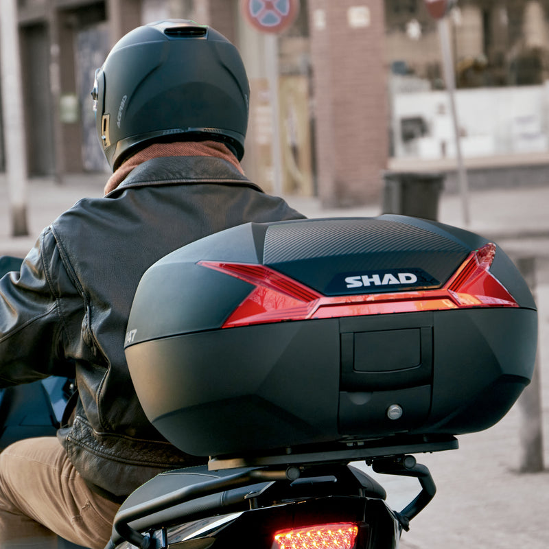 Kymco Agility 125 [SHAD] - SH47 Top Taske Rød