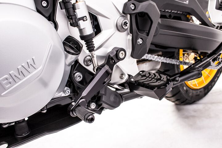BMW F 900 GS Adventure [GILLES TOOLING] – Gearstang
