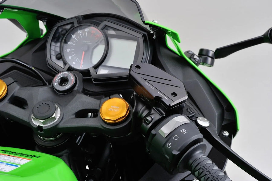 Kawasaki Z 900 RS [Daytona] - Front Main Cylinder Cap