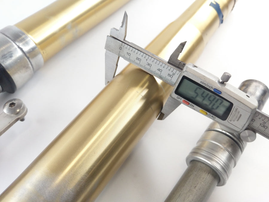 Triumph Speed ​​Triple 1050 515NJ [2006] - Fork Telegabel With Axis of Simmer Rings lækager