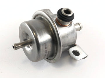 BMW M 535i E28 [1986] - Brændstoftrykregulator Benzindruck Regulator