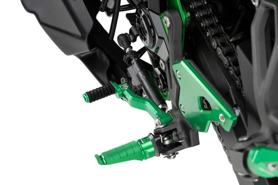 KAWASAKI Z 900 SE [2025] – Touring Screen – Sort