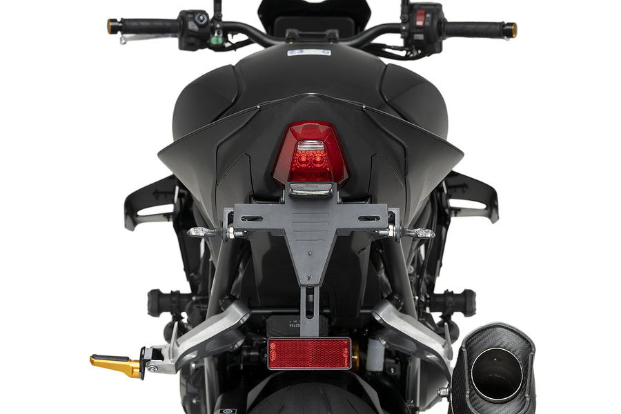 HONDA CB1000 HORNET [2025] - Nummerpladeholder | Sort | PUIG 22391N