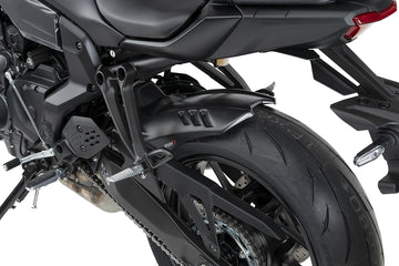 YAMAHA MT-07 [2025] - PUIG Baghjulsafdækning | Carbon look | PUIG 22414C