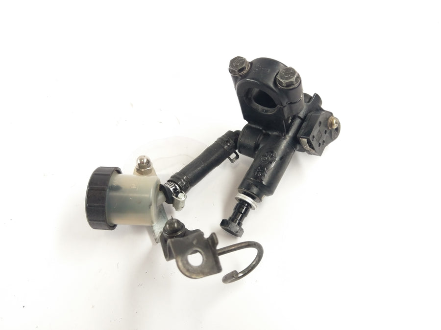 Yamaha YZF 750 R 4HN [1995] - Bremsepumpe foran