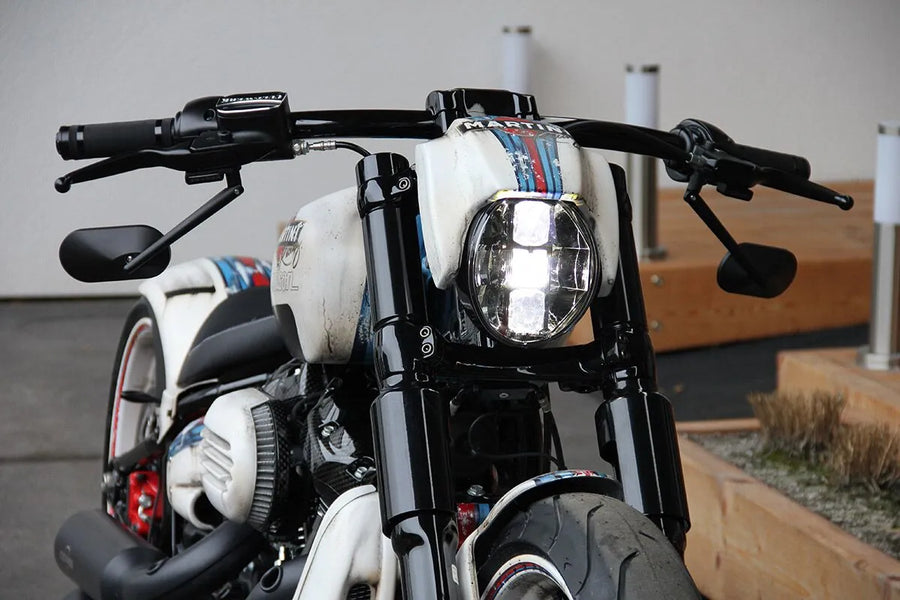 Harley Davidson V-Rod [CULT WERK] – Forlygtebeklædning