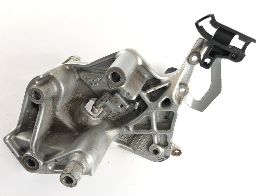 BMW F 800 S [2007] - Fodstøtte til højre med Holder og Brake Pedal