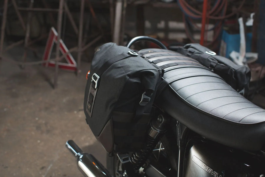 Triumph Street Twin 900 [SW-Motech] -Legend Side Pocket System LC