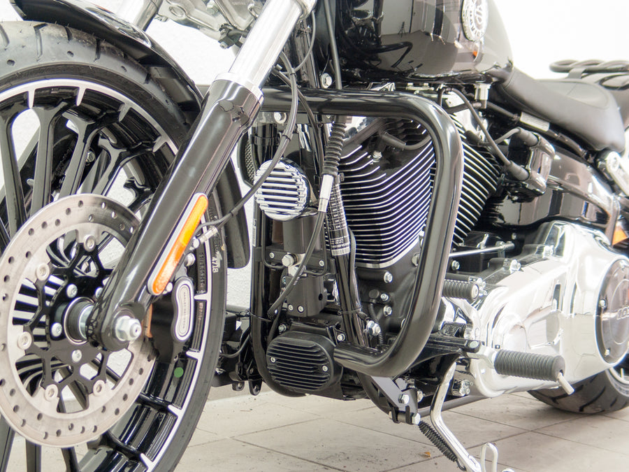 Harley Davidson Breakout (FXSB) 2013-2017 [2013-2017] -beskyttende bar, stor version lavet af 38 mm rør, vinkelform, sort