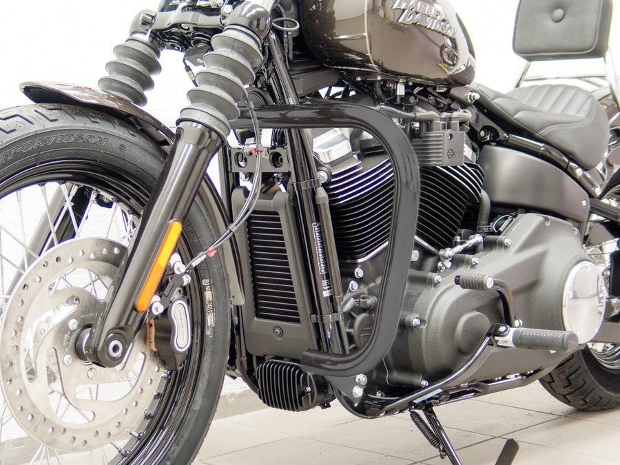 Harley Davidson Softail (Milwaukee -ud 107/114) [2018] - Beskyttelsesbjælke, stor version lavet af 38 mm rør, konisk form, sort