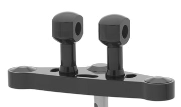 Aluminiumsriser for styret med 31-aluminium stigning for styret med 31,75 mm (1 1/4 ′) Ø, 75 mm høj, sort anodiseret. Med 1/2 ″ UNC -tråd.