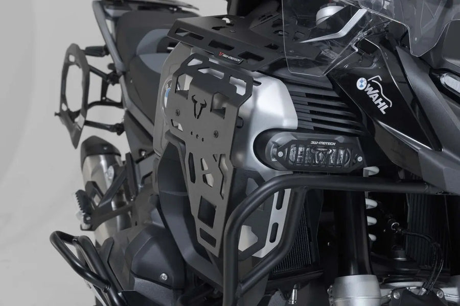 BMW R 1300 GS Adventure [SW-MOTECH] – Bagageholder til tankdæksel