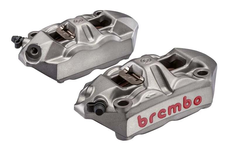 Suzuki Gsx-R 1300 Hayabusa [BREMBO RACING] - Et par M4 bremsekaliber i ét stykke - 18mm/P4 34 (med klodser)