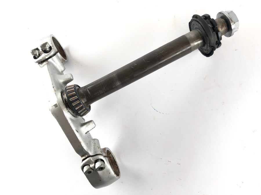 Kawasaki Zephyr 750 ZR750C [1991] - Fork Bridge nedenfor