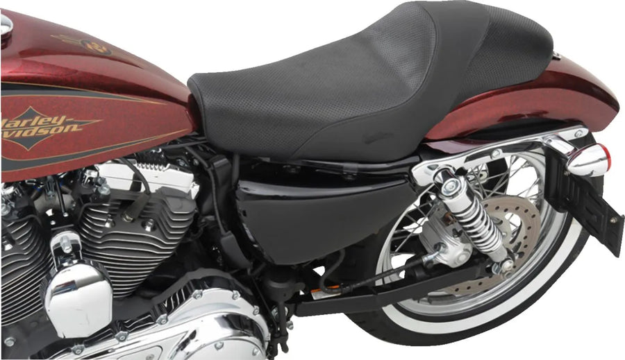 harley davidson sportster 883 iron xl [SADDLEMEN] – Americano 2-Up Cafe bænk
