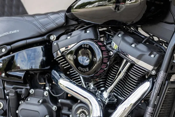 Harley-Davidson XL 883 L Sportster SuperLow [2020] - Stealth Luftfilterabdeckung – Oberfläche: Schwarz – Oberfläche: Schwarz, Glänzend – Design: Mini Teardrop – Bild 6