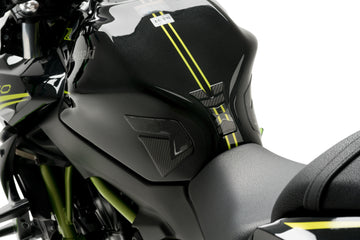 KAWASAKI Z 650 [2025] – Specifik tankbeskyttelse – Carbon-look