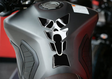KTM RC 390 [2025] – Scream Tank Protector – Sort - 0