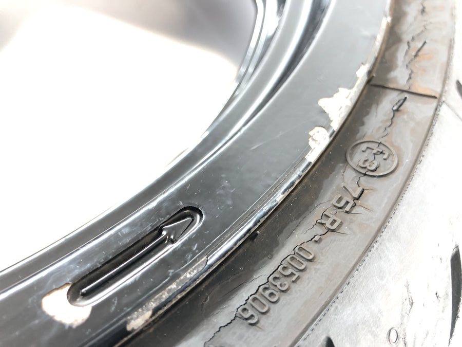 Ducati 900 SS [1993] - Fronthjulet RIM Wheel