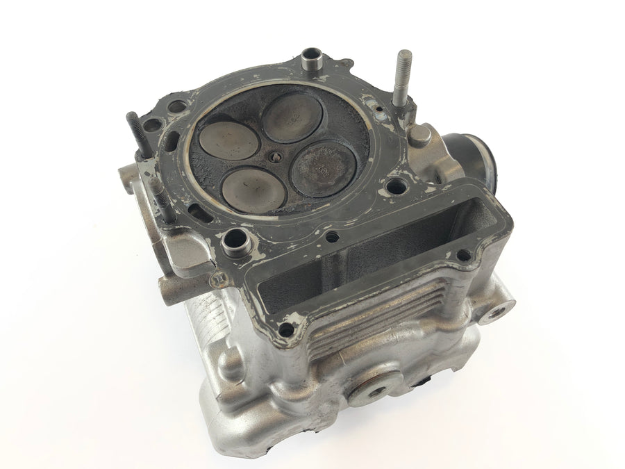 Suzuki DL 1000 V -Strom [2006] - Cylinderhovedcylinder bagpå