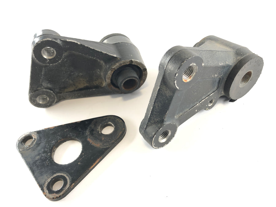 Kawasaki Z 1100 KZT10A [1982] - Motor Holder Set