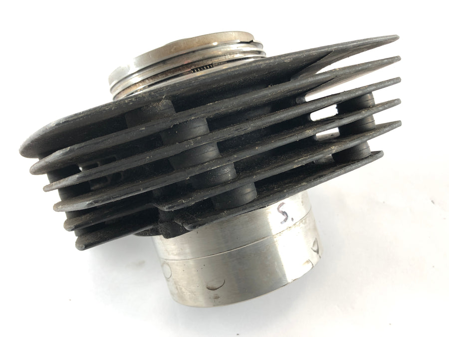 Ducati Paso 750 [1990] - Cylinder med et stempel -stående cylinder