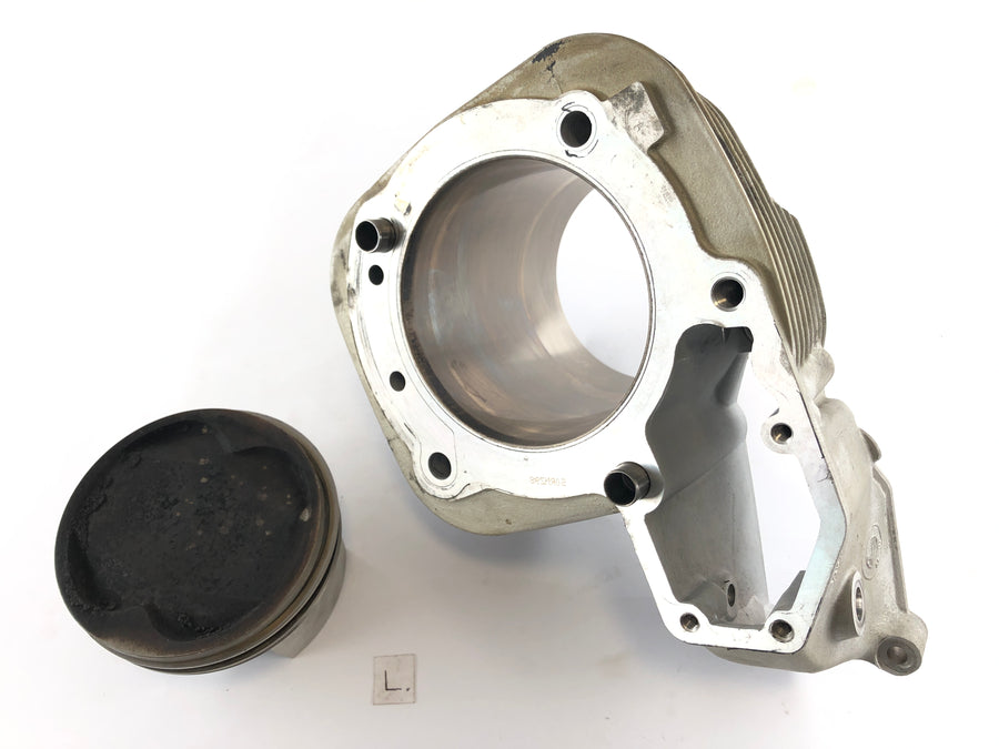 BMW R 1100 R Type 259 [1999] - Cylinder med stempler til venstre
