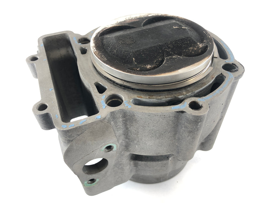 Husqvarna SMR 570 [2003] - Cylinder med stempler