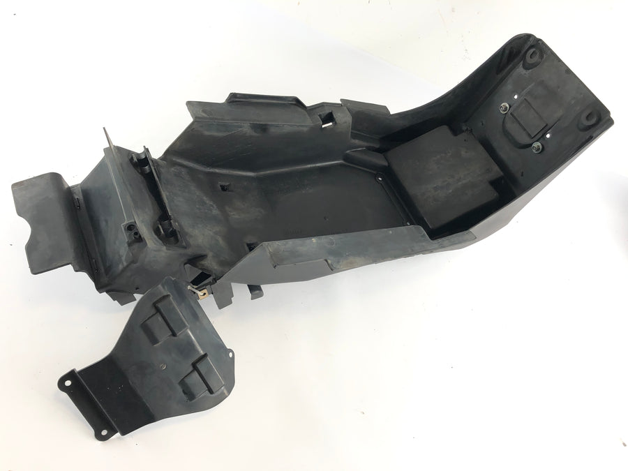 Honda VFR 800 FI RC46 [2000] - Underjordisk interiørbrændstof