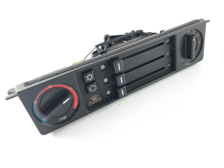 BMW M 535i E28 [1986] - Kontrolpanel Opvarmningsopvarmningsregulator