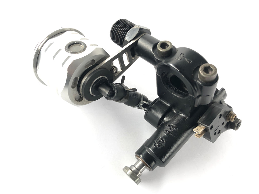 Triumph Speed ​​Triple 1050 515NJ [2006] - Bremsepumpe med bremsefluidcontainer GSG