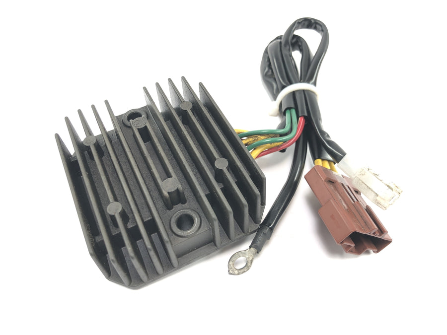 Husqvarna 701 Svartpilen [2019] - Spændingsregulator generator regulator ensretter