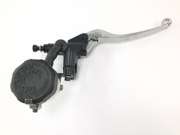 Yamaha YZF R1 RN09 [2002] - Frontbremsepumpe hovedcylinder forbremsehåndtag