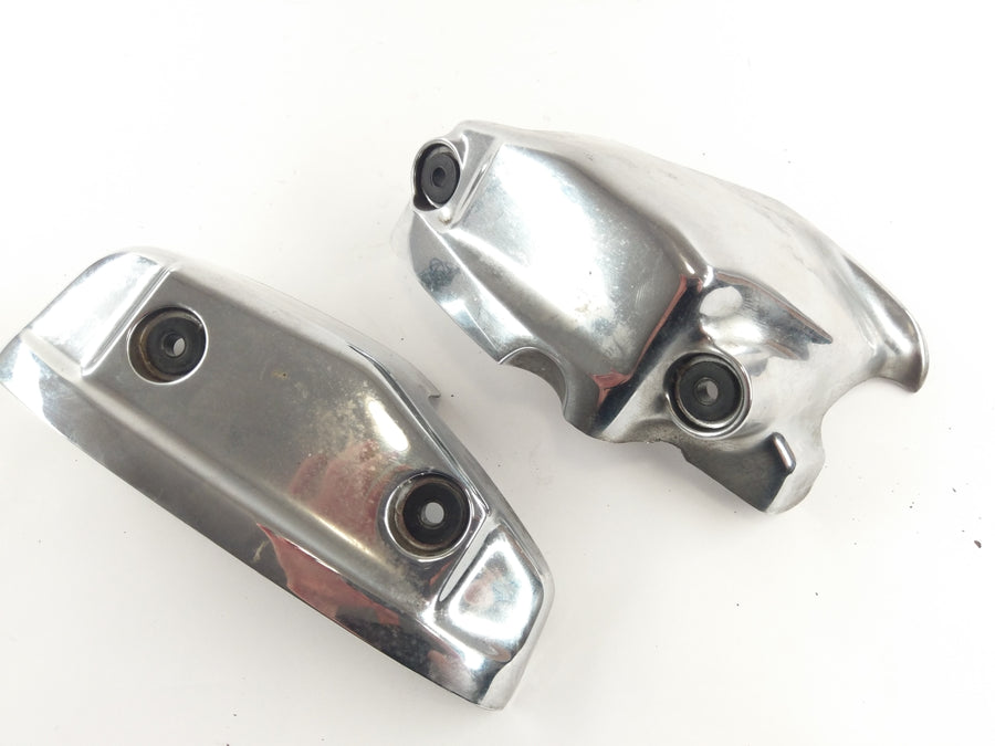 Honda VT 1100 SC32 [1999] - Dekorativ cylinder til højre