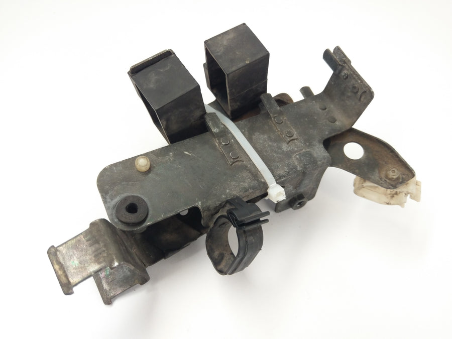 Cagiva Elefant 750 6B [1988] - Aggregat Holder til venstre og højre