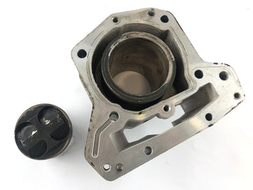 BMW C1 125 [2001] - Cylinder med stempler