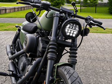 Moto Guzzi V7 [MOTORIZE] - LED-forlygte 5,75 tommer