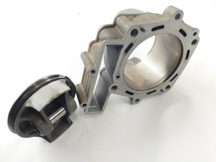 Husqvarna TE 449 A6 [2010] - Cylinder med stempler