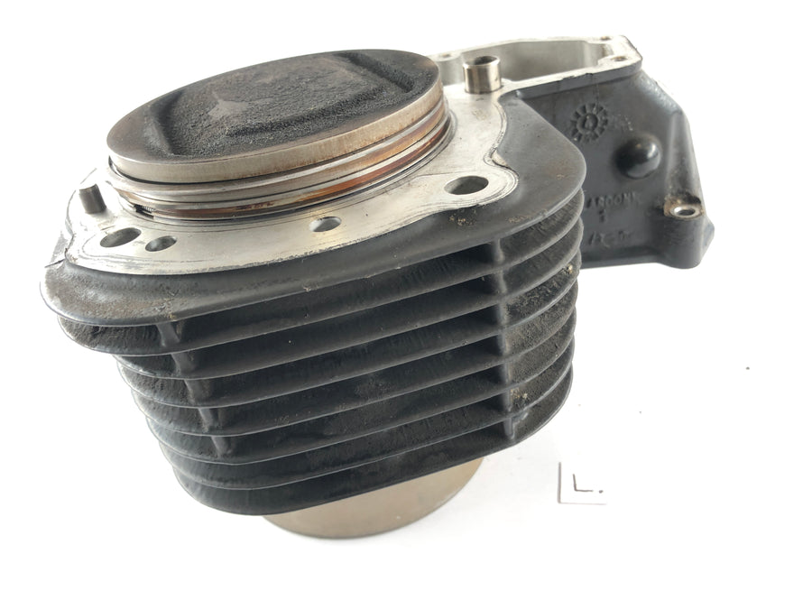 BMW R 1200 RT [2004] - Cylinder med stempler til venstre