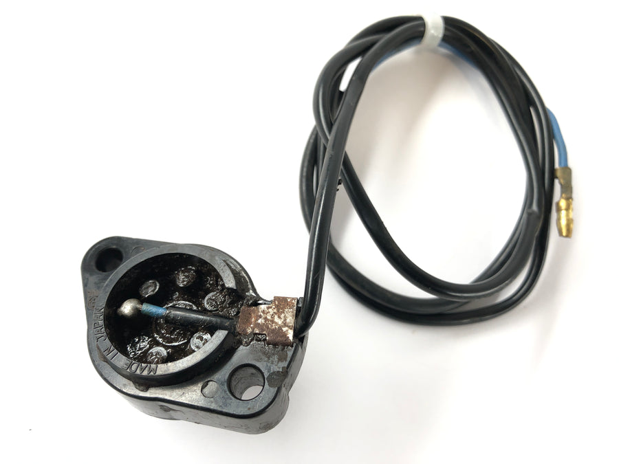 Suzuki Dr 250 SJ41A [1982] - Idle Switch