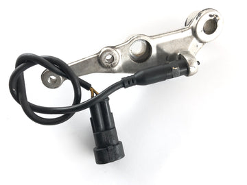 Ducati 999 H4 [2003] - Bremselysskontakt bagpå med bremsepedalholder