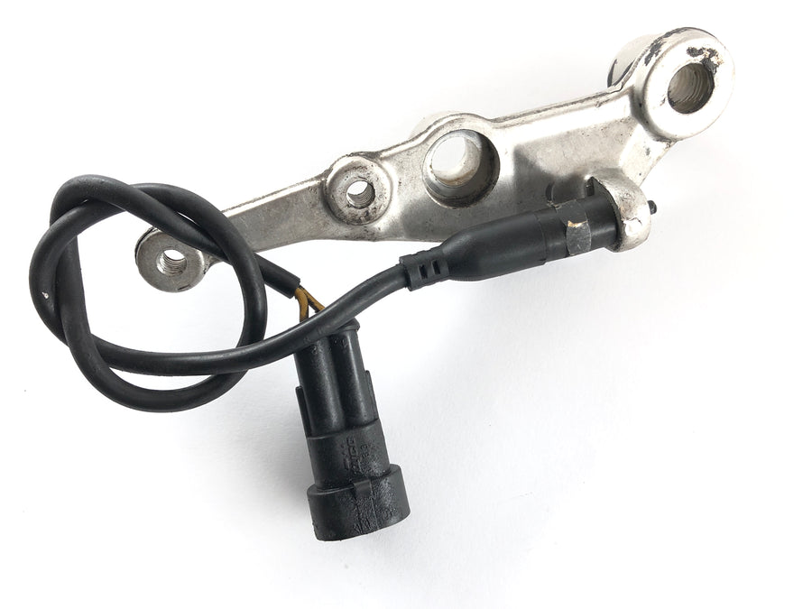 Ducati 999 H4 [2003] - Bremselysskontakt bagpå med bremsepedalholder