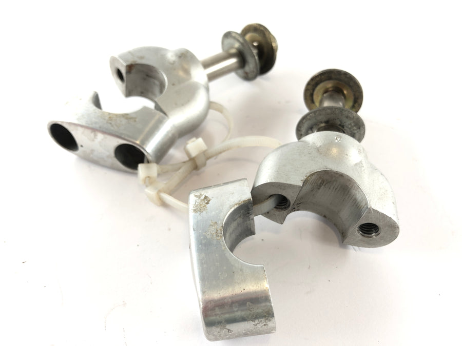 Honda Varadero XL 1000 SD02 [2002] - Styret Holder Riser