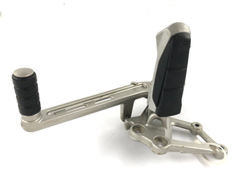 BMW R 1100 S [2001] - Driverens fodstøtte til højre med Holder og Brake Pedal - 0