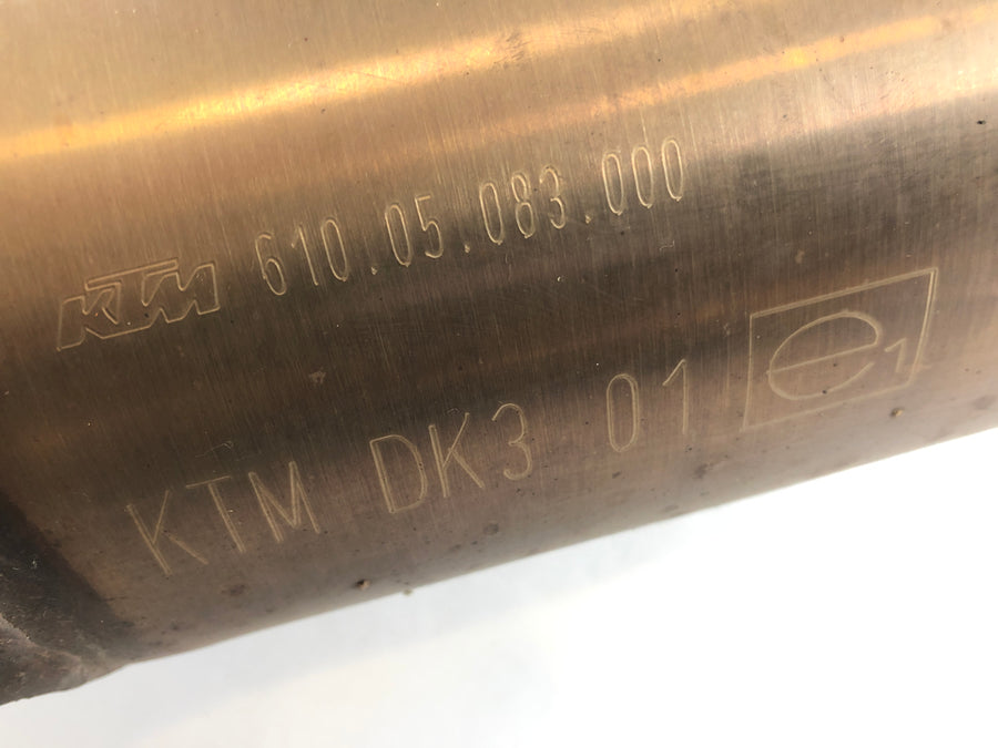 KTM 990 Superduke LC8 EFI [2008] - udstødning ridset lyddæmper