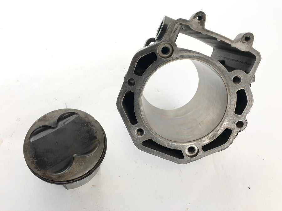 KTM LC4 640 Prestige [2003] - Cylinder med stempler