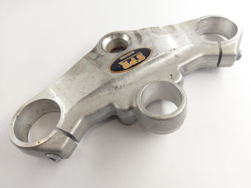 Triumph Daytona 955i T595 [1998] - Fork Bridge ovenfor