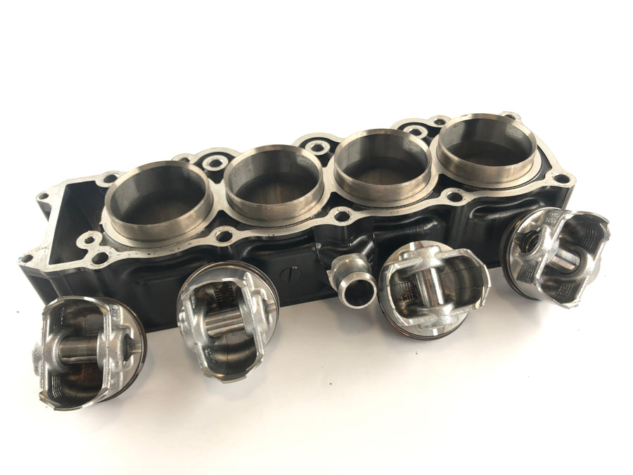 Kawasaki Z 750 ZR750J [2005] - Cylinder med stempler